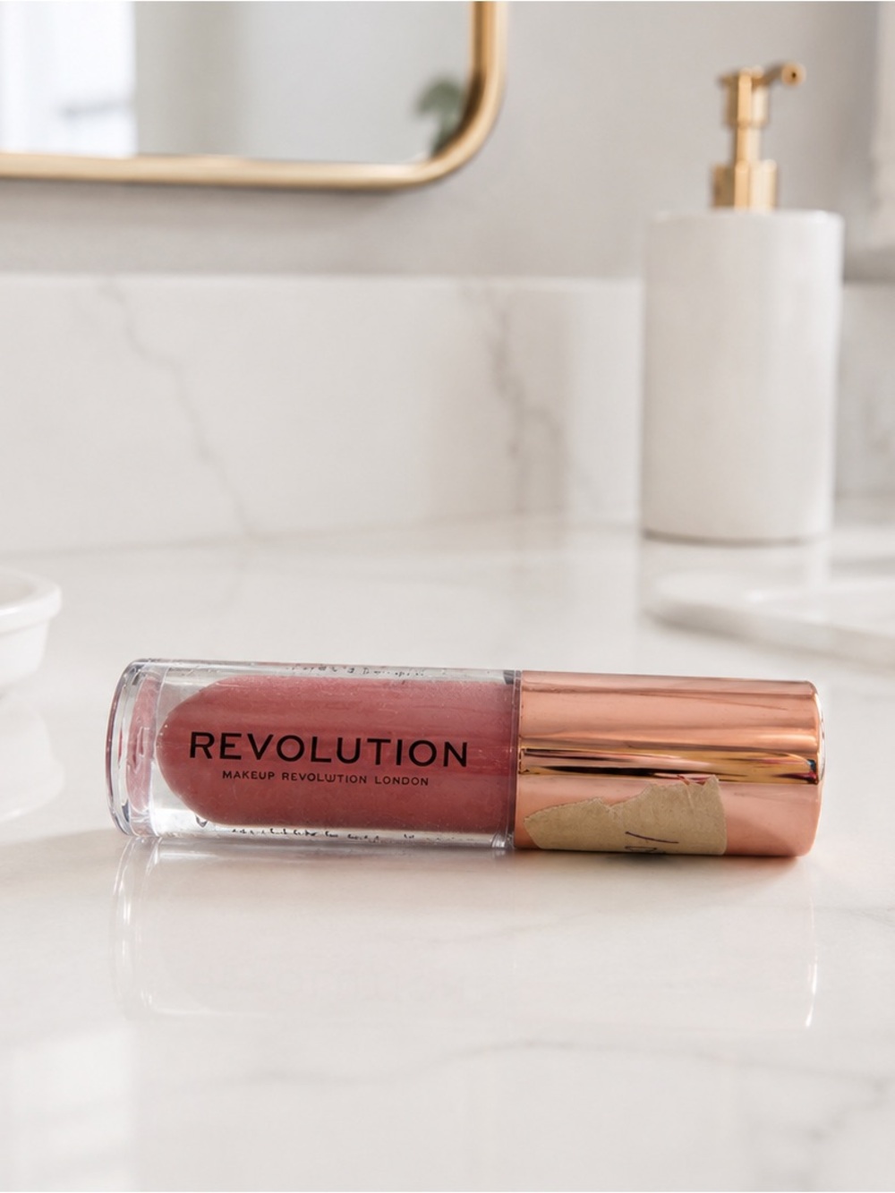 🔴 Revolution Pink Lipstick Stick - Gloss Clear Ceramide Lip Swirl